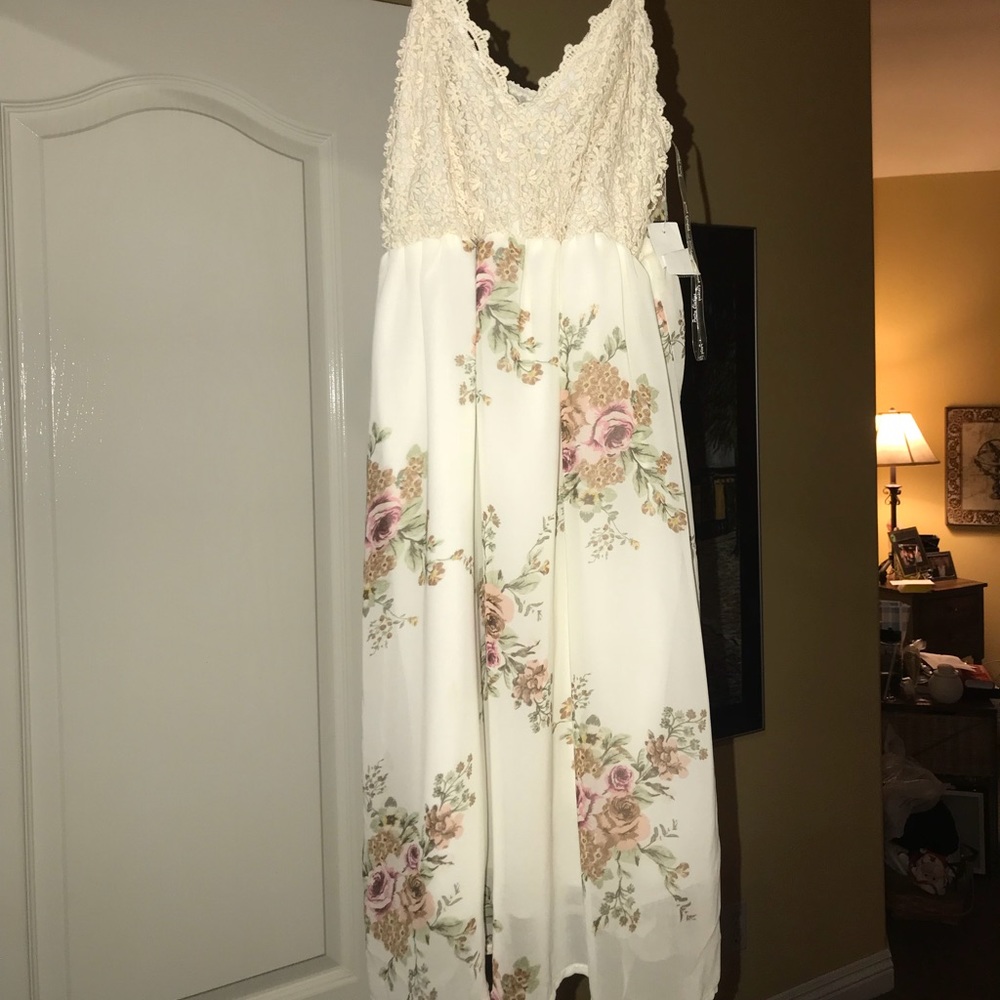 Floral short dress